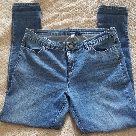 J. Lo Jennifer Lopez Jeans - Picture 1 of 4